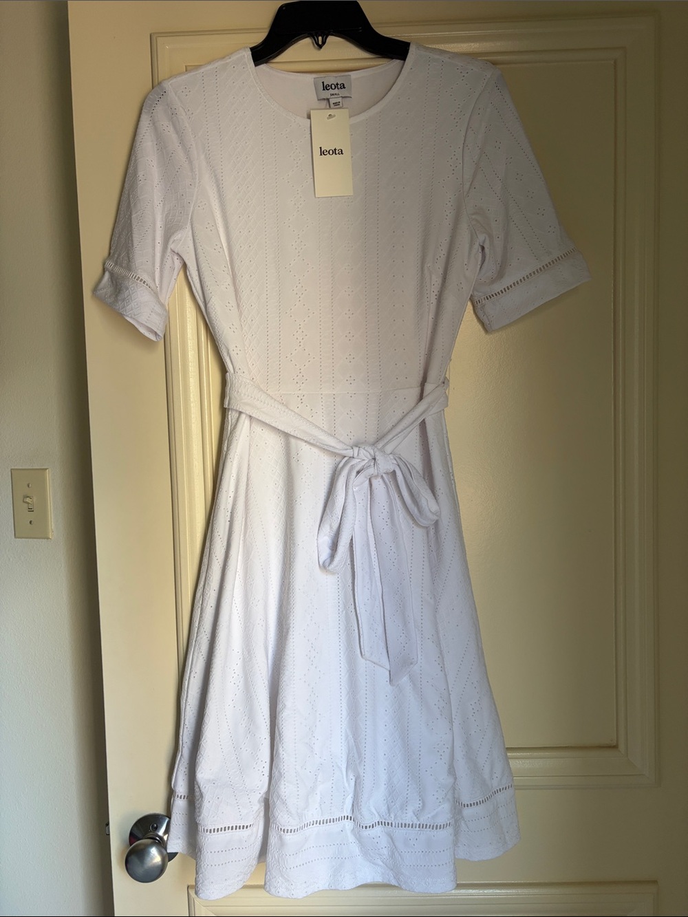 NWT Leota White Eyelet Midi Dress with Self Tie